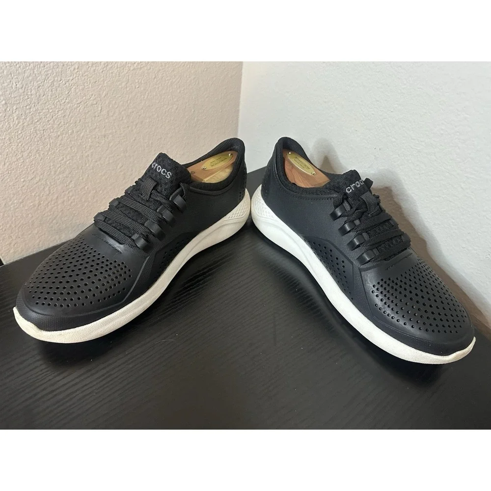 Crocs LiteRide Pacer Womens Black Sneaker Shoe Lace Up Women's Size 9 205234